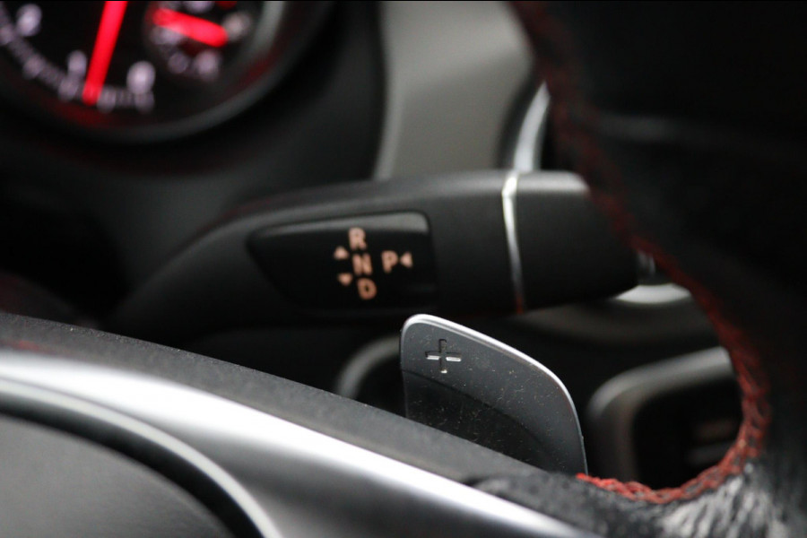Mercedes-Benz CLA-Klasse 180 Business Solution AMG*AUTOM*PANO*CAM*TEL*NAVI*