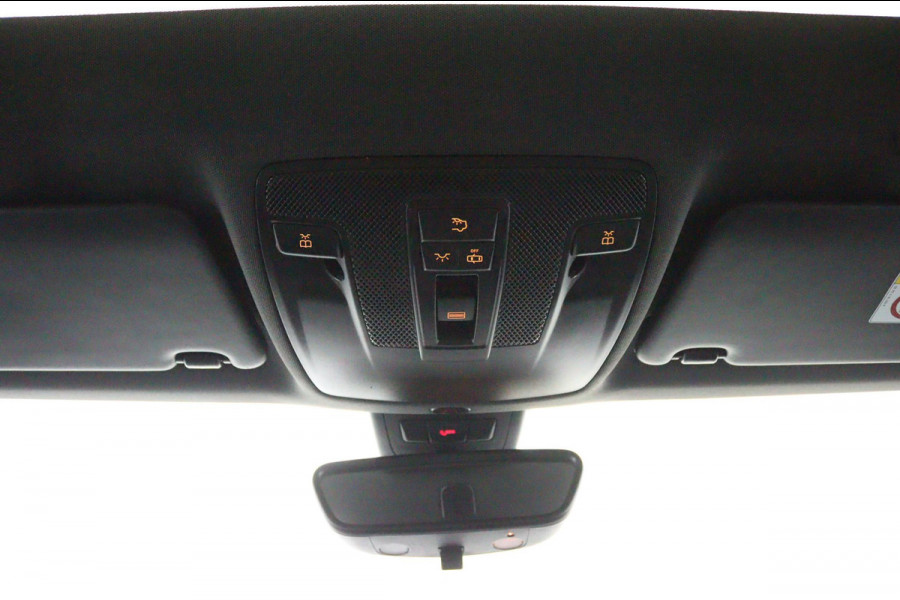 Mercedes-Benz CLA-Klasse 180 Business Solution AMG*AUTOM*PANO*CAM*TEL*NAVI*