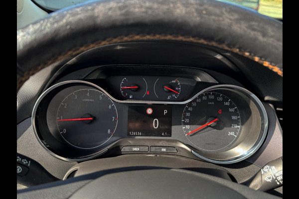 Opel Crossland X 1.2 Turbo Ultimate - AUTOMAAT I Panorama dak I Navigatie I Leer I Airco I LED I PDC I Dealer onderhouden