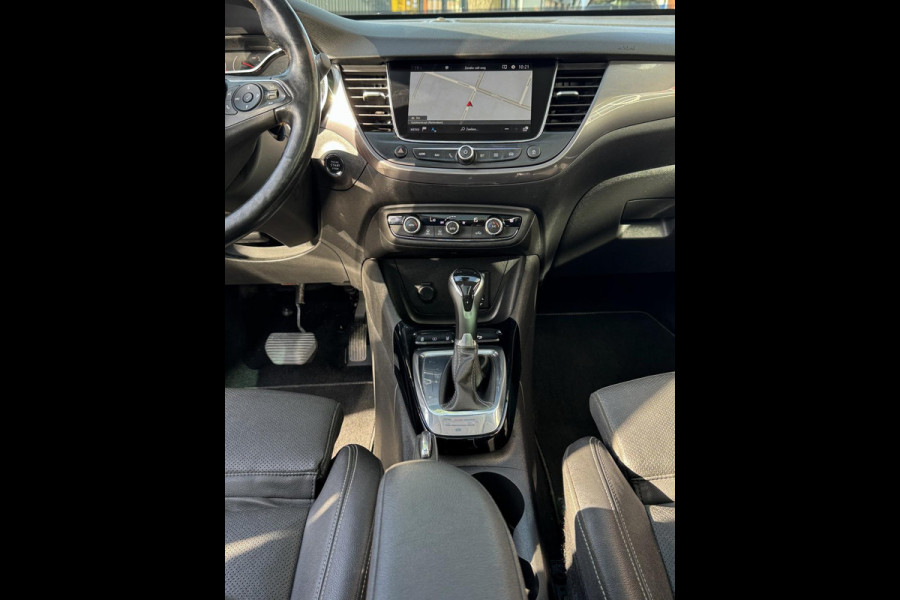 Opel Crossland X 1.2 Turbo Ultimate - AUTOMAAT I Panorama dak I Navigatie I Leer I Airco I LED I PDC I Dealer onderhouden