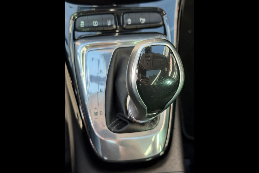 Opel Crossland X 1.2 Turbo Ultimate - AUTOMAAT I Panorama dak I Navigatie I Leer I Airco I LED I PDC I Dealer onderhouden