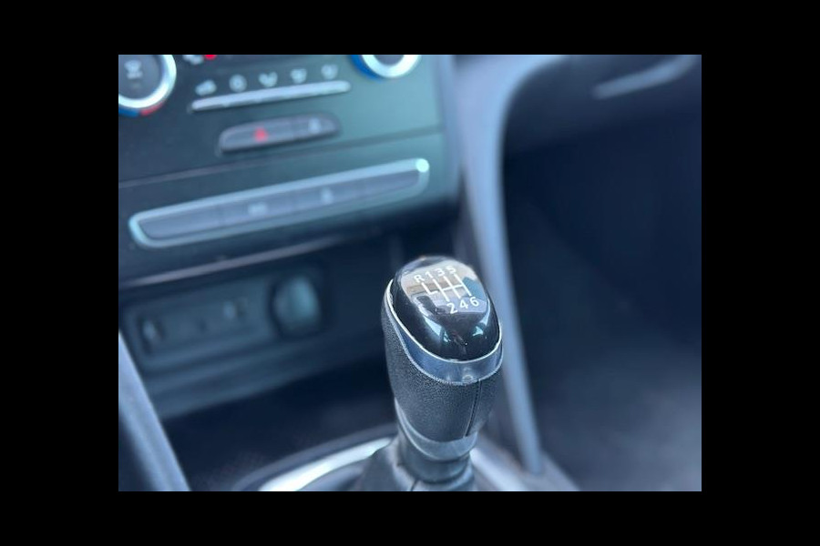 Renault MEGANE Estate 1.5 dCi Eco2 Limited - LED - Trekhaak