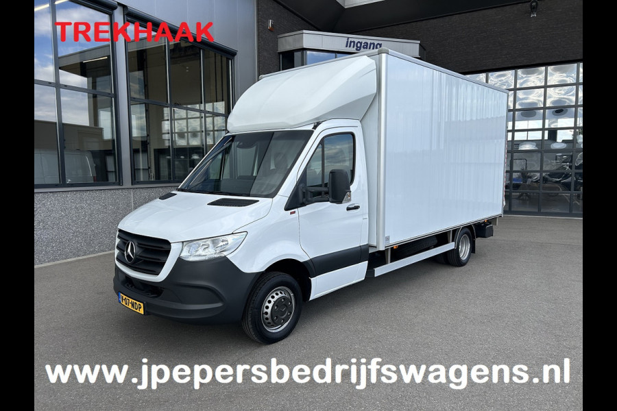 Mercedes-Benz Sprinter 516 CDI Bakwagen / Laadklep / Trekhaak / Zijdeur / Dak spoiler / Cruise control / Airco