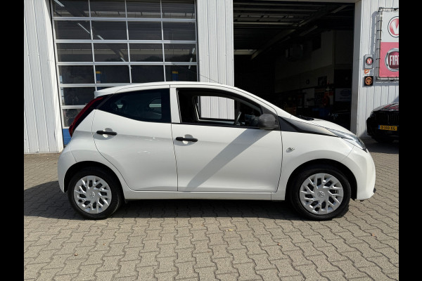 Toyota Aygo 1.0 VVT-i x-fun
