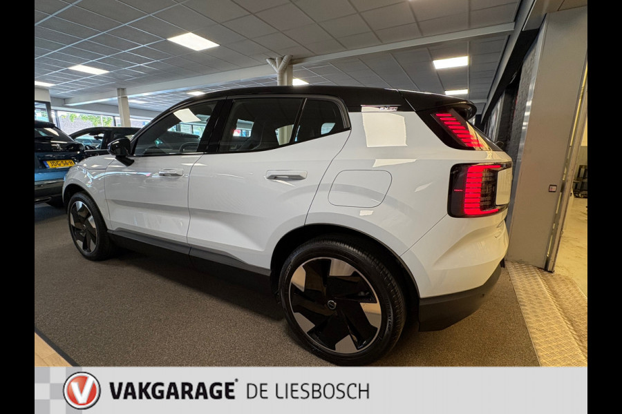 Volvo EX30 Single Motor Extended Range Plus 69 kWh / camera / stoel en stuur verwarming / verlengde garantie