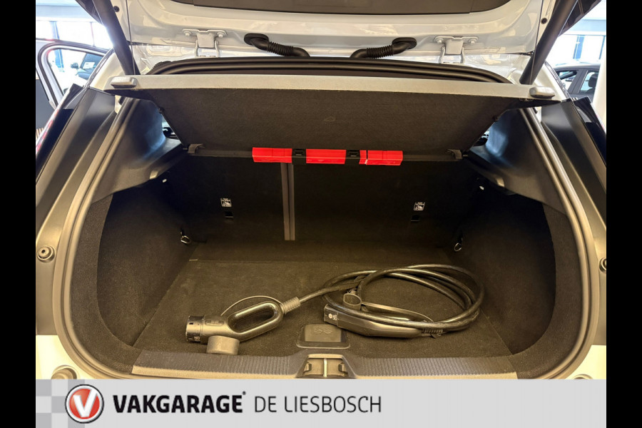 Volvo EX30 Single Motor Extended Range Plus 69 kWh / camera / stoel en stuur verwarming / verlengde garantie