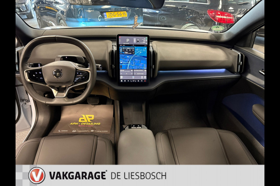 Volvo EX30 Single Motor Extended Range Plus 69 kWh / camera / stoel en stuur verwarming / verlengde garantie