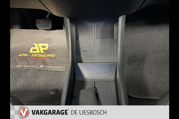 Volvo EX30 Single Motor Extended Range Plus 69 kWh / camera / stoel en stuur verwarming / verlengde garantie