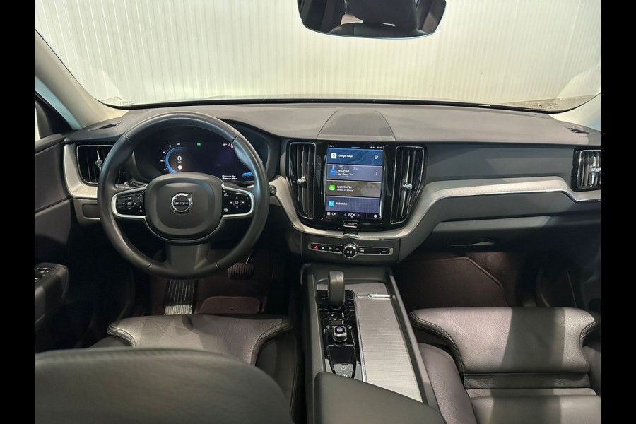 Volvo XC60 T6 Aut. Long Range Plus Dark Trekhaak Leder Parkeercamera 350pk