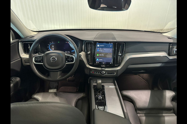 Volvo XC60 T6 Aut. Long Range Plus Dark Trekhaak Leder Parkeercamera 350pk