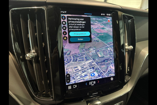 Volvo XC60 T6 Aut. Long Range Plus Dark Trekhaak Leder Parkeercamera 350pk