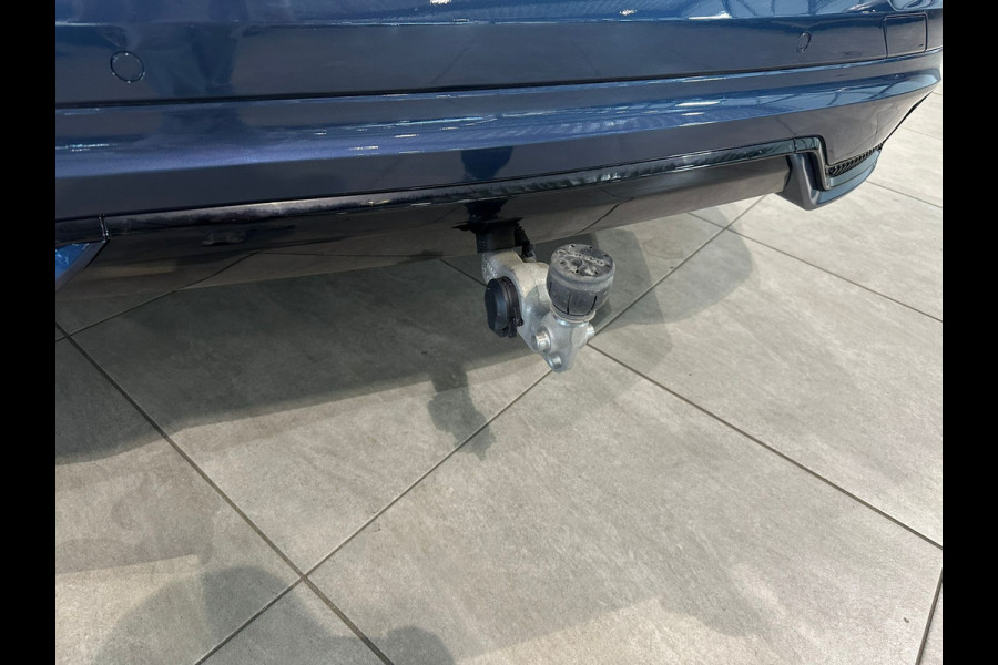 Volvo XC60 T6 Aut. Long Range Plus Dark Trekhaak Leder Parkeercamera 350pk