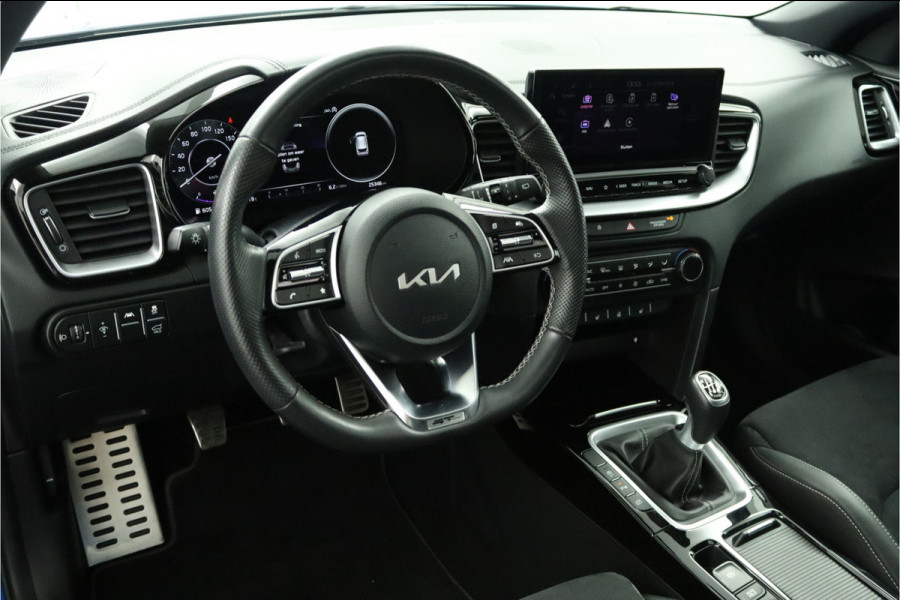 Kia Ceed Sportswagon 1.5 T-GDi GT-Line Apple Carplay/Android Auto - Cruise Control  - Dodehoekdetectie - Panorama Dak - Navigatie - Fabrieksgarantie tot 07-2031