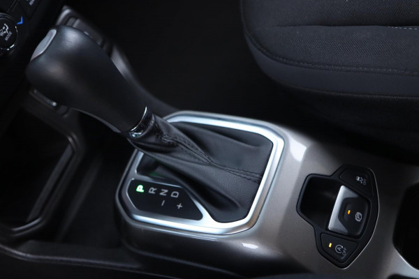 Jeep Renegade 1.3T Limited / LED / KEYLESS / CAMERA / CARPLAY / STUUR+STOELVERW