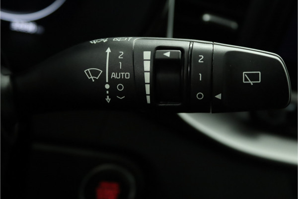 Kia ProCeed 1.5 T-GDi GT-PlusLine Apple Carplay/Android Auto - Cruise Control Adaptief - Dodehoekdetectie - Navigatie - Stoel/Stuur Verwarming - Fabrieksgarantie tot 07-2031