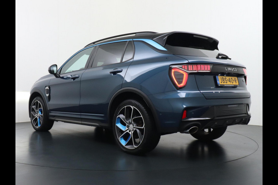 Lynk & Co 01 1.5 VAN: 24.900,- VOOR 21.877,- UW HERFSTVOORDEEL: 3.023,- PHEV PLUG-IN HYBRIDE | COMPLETE AUTO | ELEKTRISCH PANORAMADAK | FULL OPTIONS | LYNK & CO GARANTIE T/M 12-2026 | RIJKLAAR GELEVERD | BTW VERREKENBAAR |