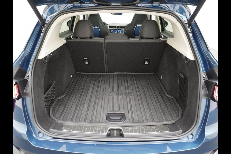 Lynk & Co 01 1.5 VAN: 24.900,- VOOR 21.877,- UW HERFSTVOORDEEL: 3.023,- PHEV PLUG-IN HYBRIDE | COMPLETE AUTO | ELEKTRISCH PANORAMADAK | FULL OPTIONS | LYNK & CO GARANTIE T/M 12-2026 | RIJKLAAR GELEVERD | BTW VERREKENBAAR |