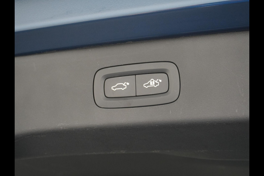 Lynk & Co 01 1.5 VAN: 24.900,- VOOR 21.877,- UW HERFSTVOORDEEL: 3.023,- PHEV PLUG-IN HYBRIDE | COMPLETE AUTO | ELEKTRISCH PANORAMADAK | FULL OPTIONS | LYNK & CO GARANTIE T/M 12-2026 | RIJKLAAR GELEVERD | BTW VERREKENBAAR |