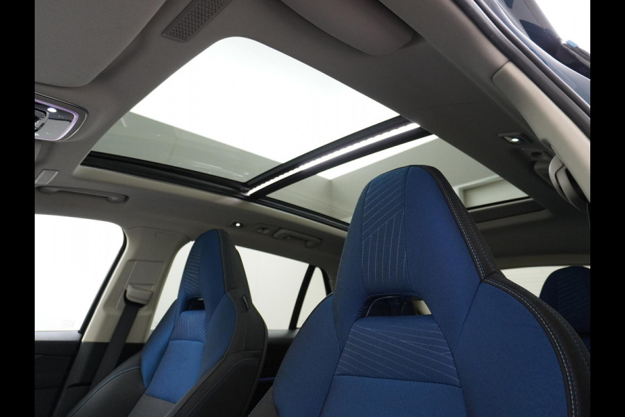 Lynk & Co 01 1.5 VAN: 24.900,- VOOR 21.877,- UW HERFSTVOORDEEL: 3.023,- PHEV PLUG-IN HYBRIDE | COMPLETE AUTO | ELEKTRISCH PANORAMADAK | FULL OPTIONS | LYNK & CO GARANTIE T/M 12-2026 | RIJKLAAR GELEVERD | BTW VERREKENBAAR |