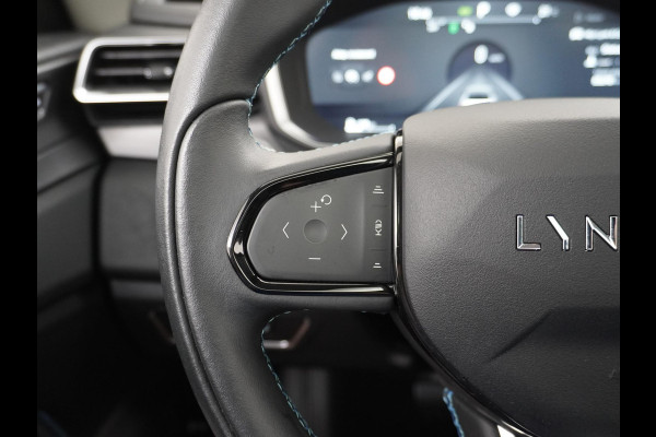 Lynk & Co 01 1.5 VAN: 24.900,- VOOR 21.877,- UW HERFSTVOORDEEL: 3.023,- PHEV PLUG-IN HYBRIDE | COMPLETE AUTO | ELEKTRISCH PANORAMADAK | FULL OPTIONS | LYNK & CO GARANTIE T/M 12-2026 | RIJKLAAR GELEVERD | BTW VERREKENBAAR |