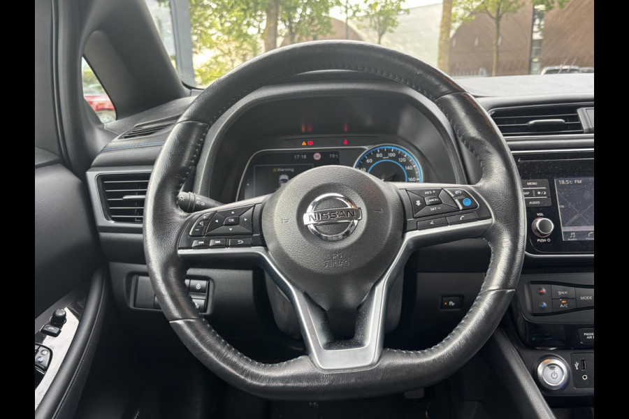 Nissan Leaf Tekna 40 kWh VAN: 14.900,- VOOR: 12.877,- UW HERFSTVOORDEEL: 2.023,- | Origineel NL Auto | 360° Camera | Stoel- & Stuurverwarming | Rijklaar met 12 mnd BOVAG Garantie!