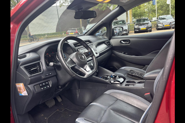 Nissan Leaf Tekna 40 kWh VAN: 14.900,- VOOR: 12.877,- UW HERFSTVOORDEEL: 2.023,- | Origineel NL Auto | 360° Camera | Stoel- & Stuurverwarming | Rijklaar met 12 mnd BOVAG Garantie!