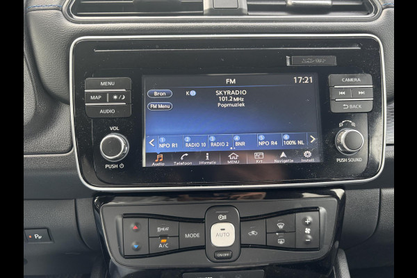 Nissan Leaf Tekna 40 kWh VAN: 14.900,- VOOR: 12.877,- UW HERFSTVOORDEEL: 2.023,- | Origineel NL Auto | 360° Camera | Stoel- & Stuurverwarming | Rijklaar met 12 mnd BOVAG Garantie!