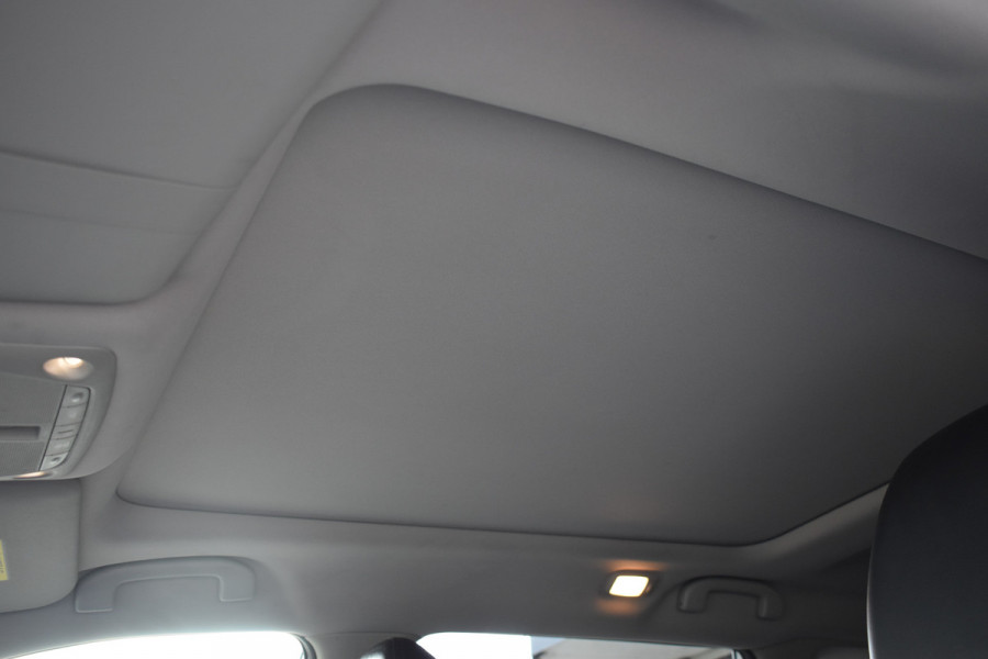Nissan X-Trail 1.3 DIG-T Tekna 7p. / Trekhaak / Keyless / 19" LM / Navi / Panoramadak /