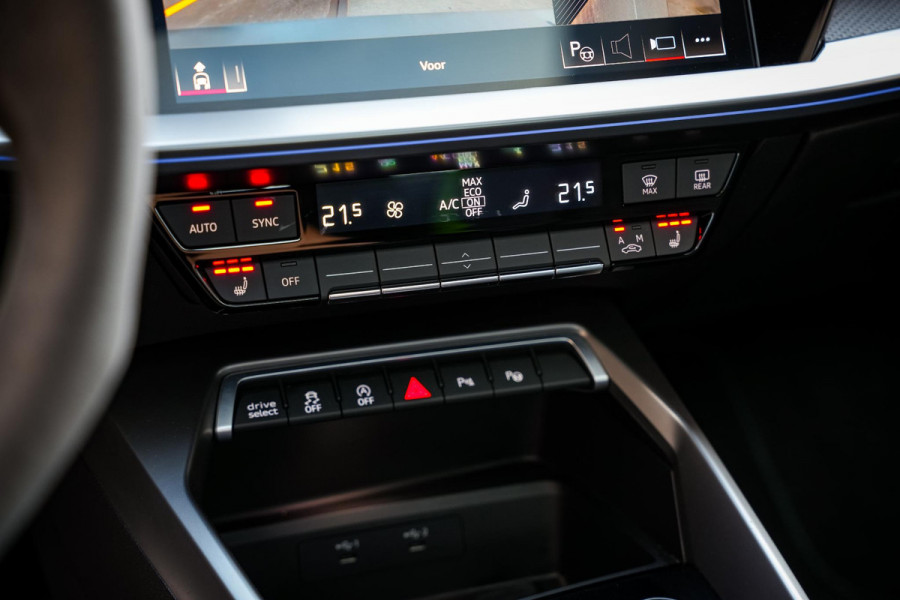 Audi RS3 Limousine 2.5 TFSI RS 3 quattro Panoramadak B&O HUD ACC Hulk Edition