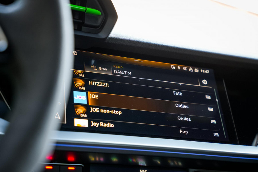 Audi RS3 Limousine 2.5 TFSI RS 3 quattro Panoramadak B&O HUD ACC Hulk Edition