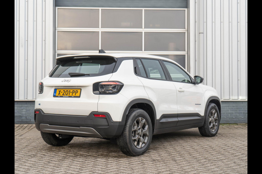 Jeep Avenger Longitude Business Pack 54 kWh | WINTER PACK | CARPLAY | E.C.C.