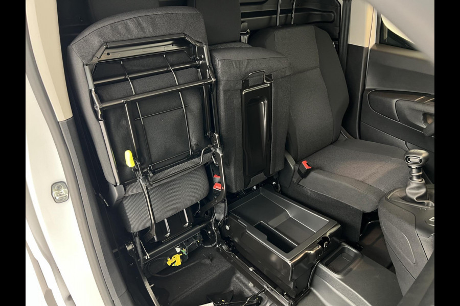 Peugeot Partner L1 100 Pk. | 2,9% rente | navi incl. Apple Carplay | camera | digitale binnenspiegel | dodehoek detectie | parkeersensoren | 3-zitter | rijklaarprijs