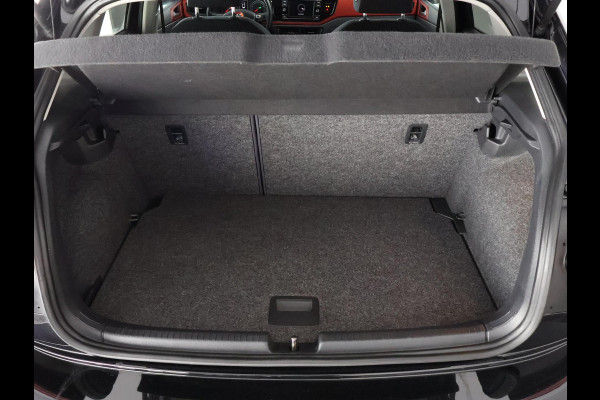 Volkswagen Polo 1.0 TSI Beats By Dre Automaat | Apple Carplay & AndroidAUTO | Lichtmetalen velgen |