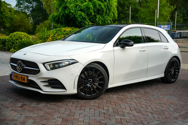 Mercedes-Benz A-Klasse 250 Premium Plus AMG Panodak Widescreen Ambient Adaptive Cruise Leer Alcantara Stoelverw.