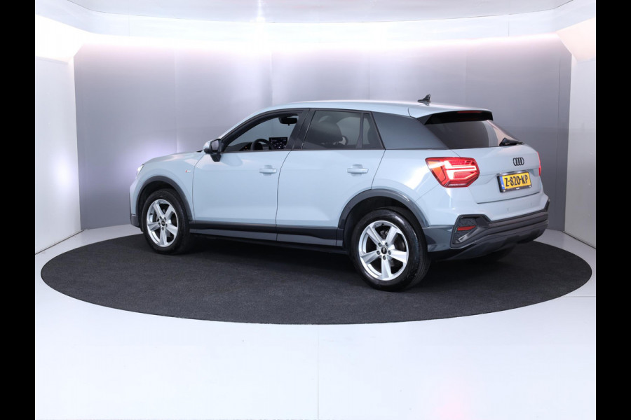 Audi Q2 35 TFSI S Edition | 150 pk S-tronic | S-Line| LM-velgen| Verlengde garantie | Navigatie met Touchscreen | Parkeersensoren achter | Adaptieve cruise control | Matrix LED koplampen | S-line |Private lease vanaf €629,- pm