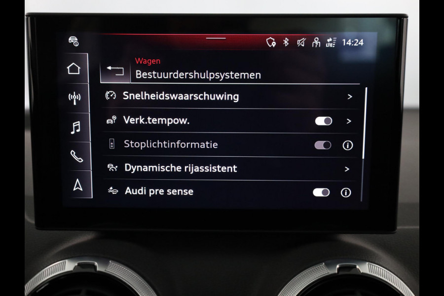 Audi Q2 35 TFSI S Edition | 150 pk S-tronic | S-Line| LM-velgen| Verlengde garantie | Navigatie met Touchscreen | Parkeersensoren achter | Adaptieve cruise control | Matrix LED koplampen | S-line |Private lease vanaf €629,- pm