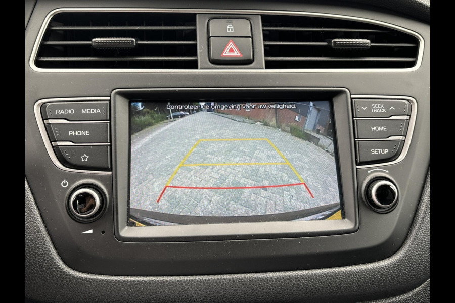 Hyundai i20 1.0 T-GDI Comfort Stoel- + stuurverwarming | parkeercamera achter | apple carplay em android auto