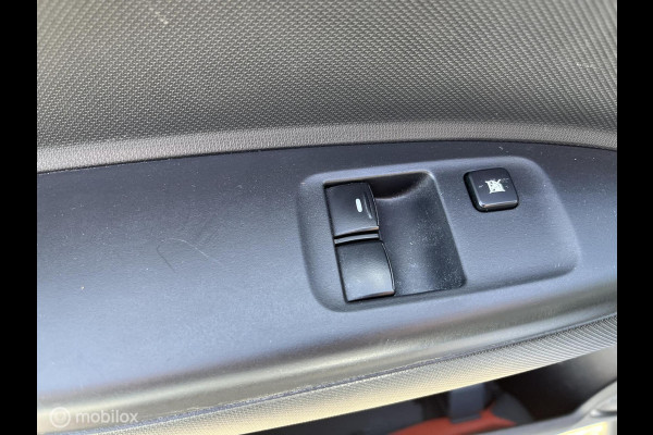 Mitsubishi Space Star 1.2 Cool+ airco sesnoren achter carplay