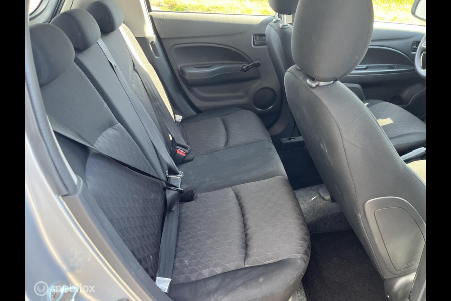 Mitsubishi Space Star 1.2 Cool+ airco sesnoren achter carplay