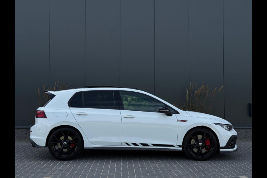 Volkswagen Golf 2.0 TSI GTI CLUBSPORT Pano Navi Climate Sfeer Camera Sportvelgen