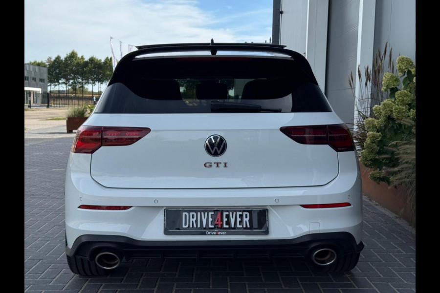 Volkswagen Golf 2.0 TSI GTI CLUBSPORT Pano Navi Climate Sfeer Camera Sportvelgen