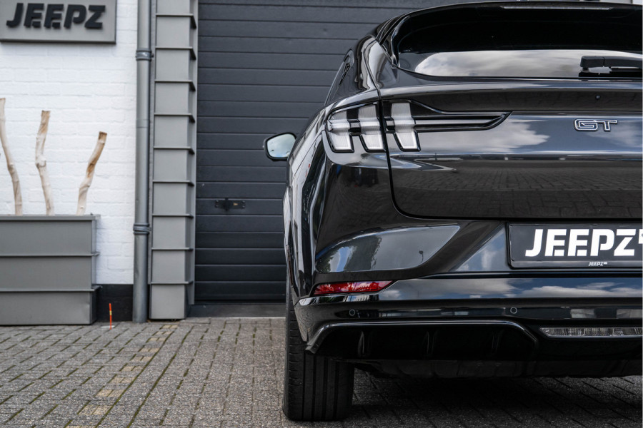 Ford Mustang Mach-E GT Extended AWD 487 pk Sound Booster