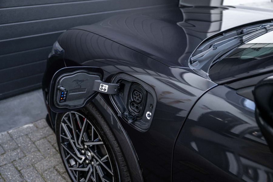 Ford Mustang Mach-E GT Extended AWD 487 pk Sound Booster