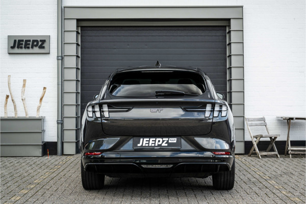 Ford Mustang Mach-E GT Extended AWD 487 pk Sound Booster