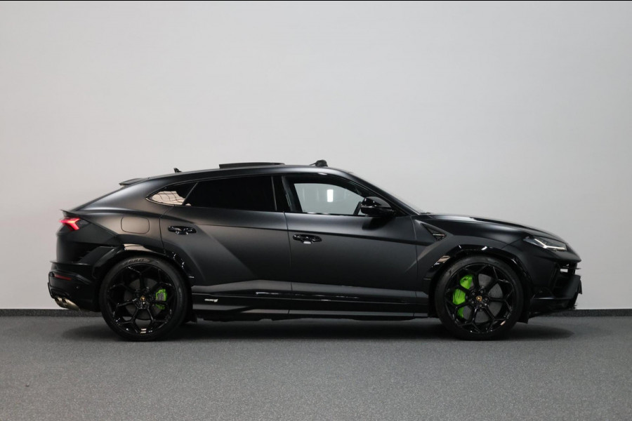 Lamborghini Urus 4.0 V8 S 668+PK BTW/PPF/AKRAPOVIC/KERAMISCH/B&O/PANO/ACHTERAS.B/LEDER+MASSAGE/23"/CAM/ACC/ECC/FABRIEKSGARANTIE!