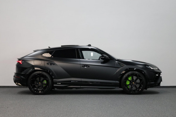 Lamborghini Urus 4.0 V8 S 668+PK BTW/PPF/AKRAPOVIC/KERAMISCH/B&O/PANO/ACHTERAS.B/LEDER+MASSAGE/23"/CAM/ACC/ECC/FABRIEKSGARANTIE!