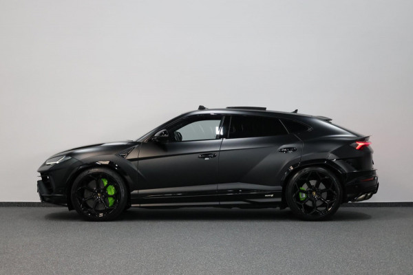 Lamborghini Urus 4.0 V8 S 668+PK BTW/PPF/AKRAPOVIC/KERAMISCH/B&O/PANO/ACHTERAS.B/LEDER+MASSAGE/23"/CAM/ACC/ECC/FABRIEKSGARANTIE!