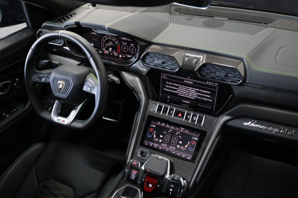 Lamborghini Urus 4.0 V8 S 668+PK BTW/PPF/AKRAPOVIC/KERAMISCH/B&O/PANO/ACHTERAS.B/LEDER+MASSAGE/23"/CAM/ACC/ECC/FABRIEKSGARANTIE!