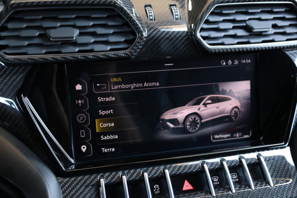 Lamborghini Urus 4.0 V8 S 668+PK BTW/PPF/AKRAPOVIC/KERAMISCH/B&O/PANO/ACHTERAS.B/LEDER+MASSAGE/23"/CAM/ACC/ECC/FABRIEKSGARANTIE!