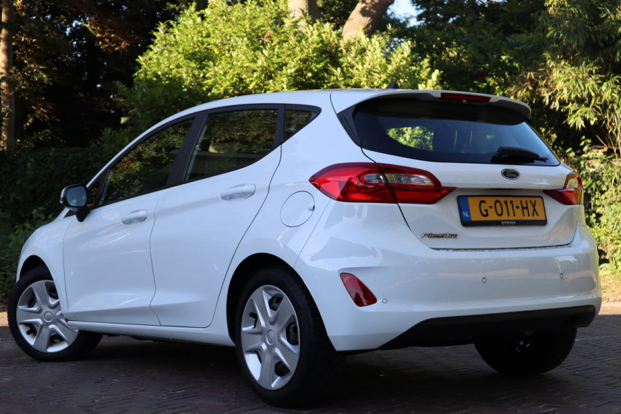 Ford Fiesta 1.1 | Navi | Carplay | Parkeersensoren | Cruise control |
